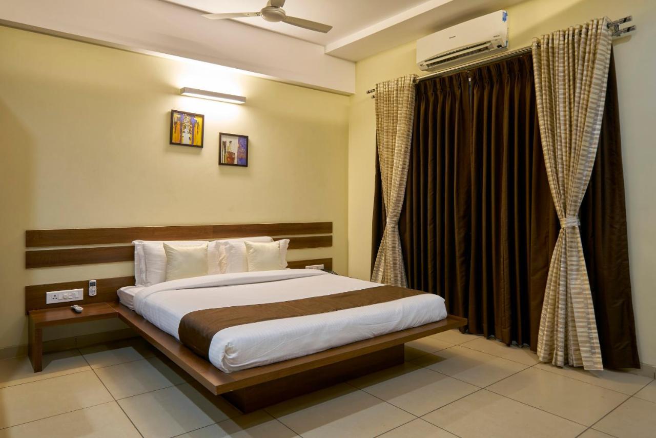 Hotel 3 Leaves Kolhapur Zewnętrze zdjęcie